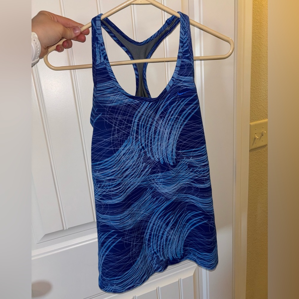 Nike Drifit Women’s Blue Workout Tank- size medium